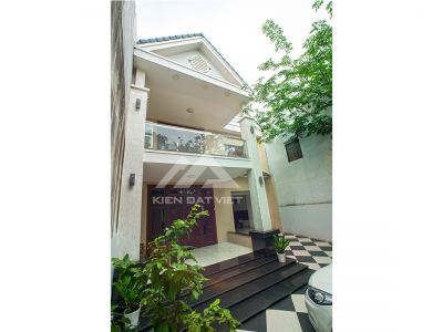 NHÀ PHỐ ÔNG HOÀNG VĂN CÔNG P. HỐ NAI